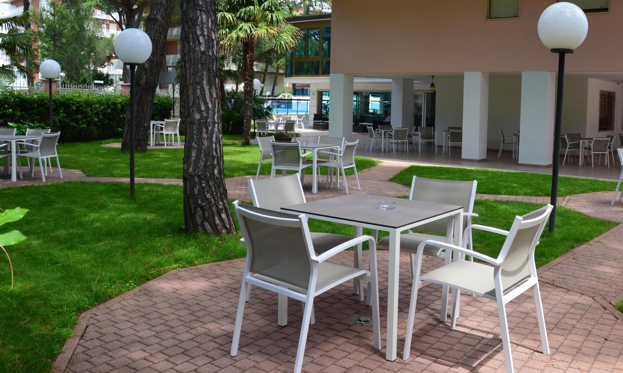 Rosen Garden 3*